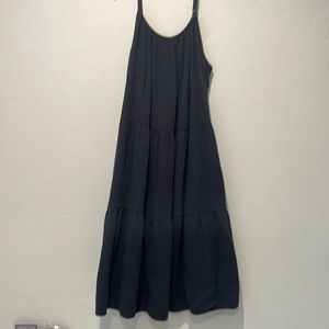 universal threads (target brand) dress never worn with no tags